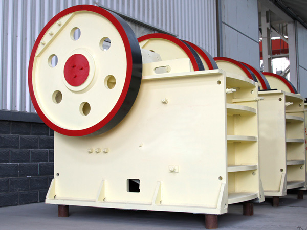 生產(chǎn)沙石的900x1200鄂破具體參數(shù)，價格